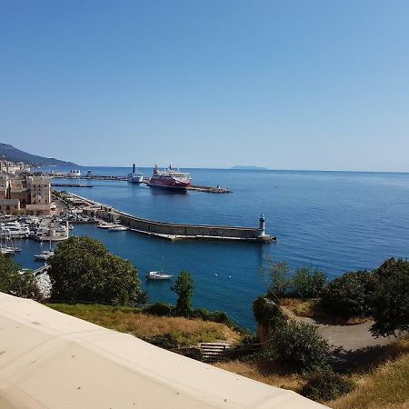U Studiu 7 Rue Notre Dame Apartment Bastia  Bagian luar foto